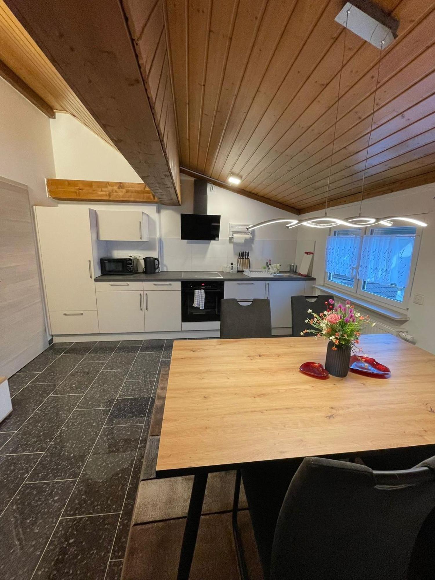 Luis Apartment Ruesselsheim D1 Hassloch  Eksteriør billede